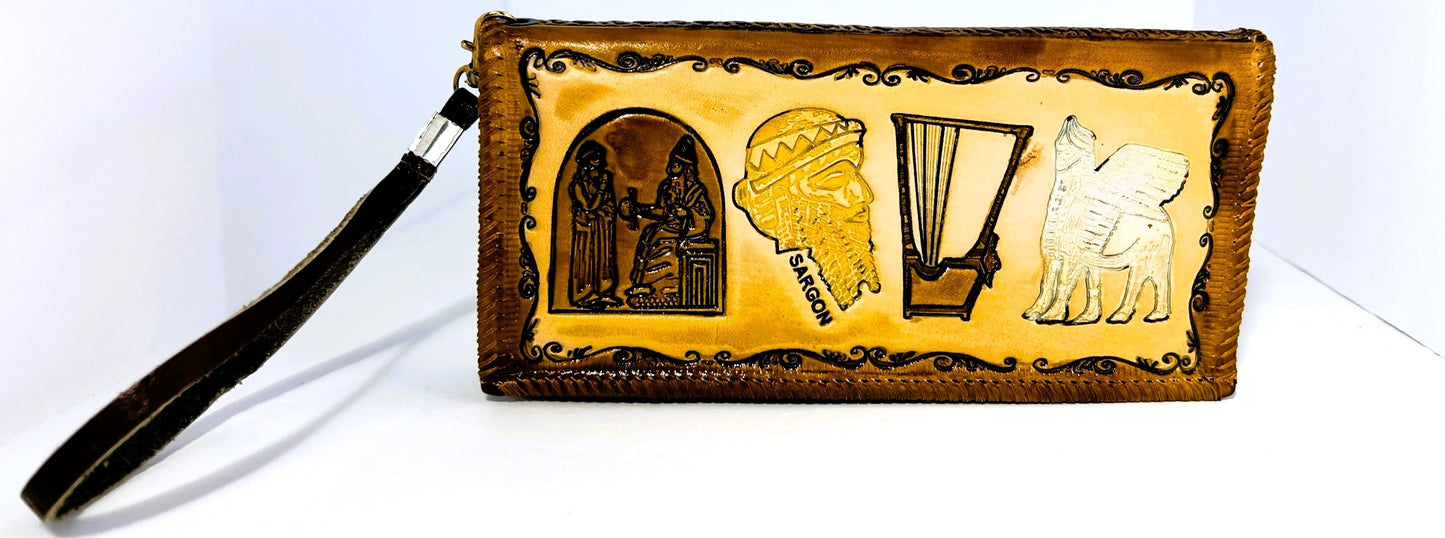 Handmade wallet for women, made from cow leather. ( Eman إيمان) جلد طبيعي