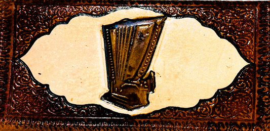 Handmade wallet for women, made from cow leather. (Harp  القيثارة) جلد طبيعي