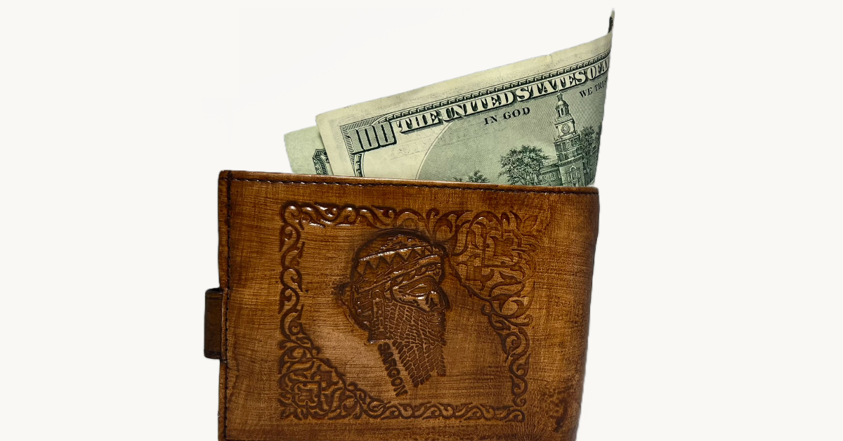 Handmade wallet of leather. Sargon of Akkad (جلد طبيعي)