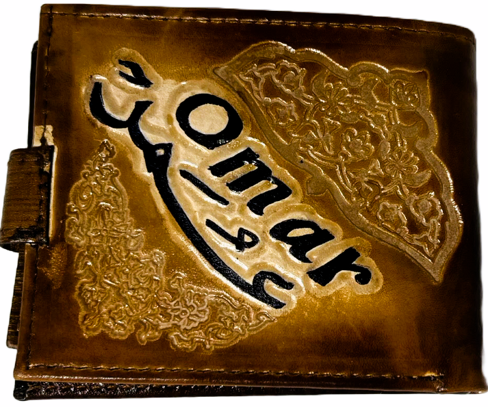 Handmade wallet for men, made from cow leather. (Omar عُمُر)  جلد طبيعي