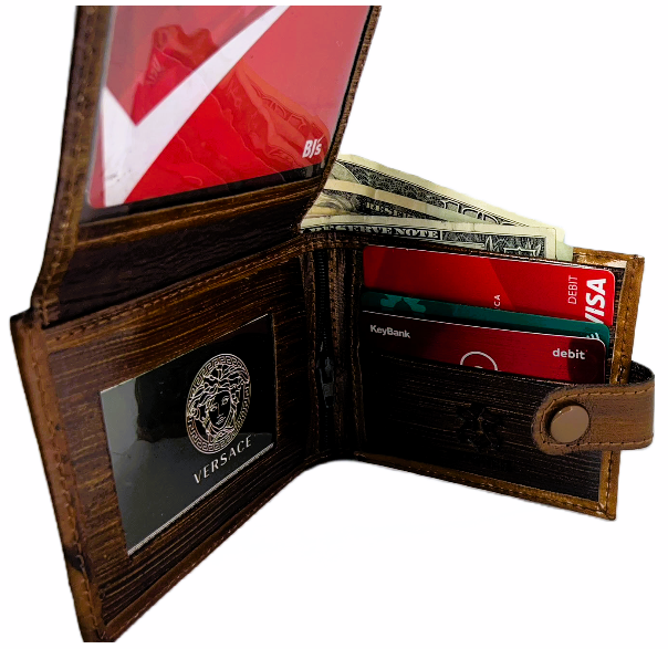 Handmade wallet for men, made from cow leather. (Raad رَعَد ) جلد طبيعي